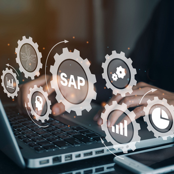 IT-Experten konfigurieren SAP System